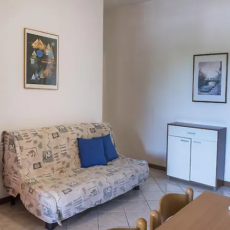 M212 - Marcelli, Ampio Bilocale Con Terrazzo *